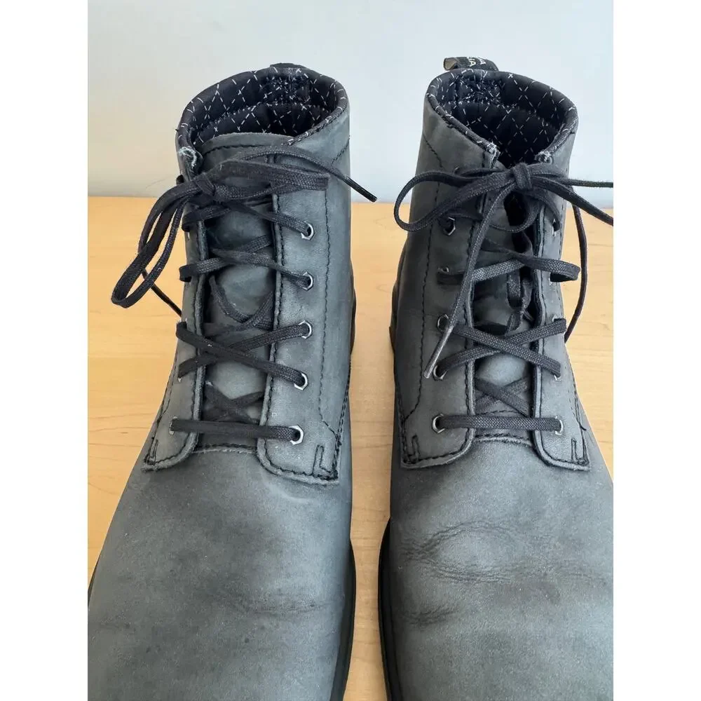 Blundstone Lace-Up Boots - Rustic Black Distressed Leather US 9